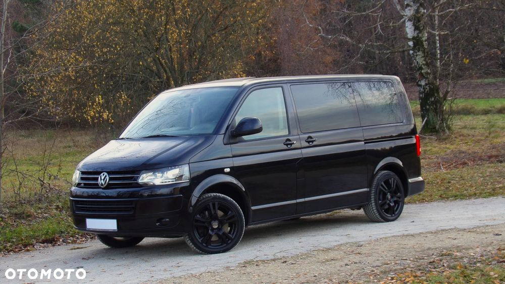 Volkswagen Multivan - 1