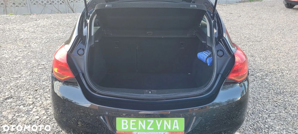 Opel Astra 1.4 ecoFLEX - 24