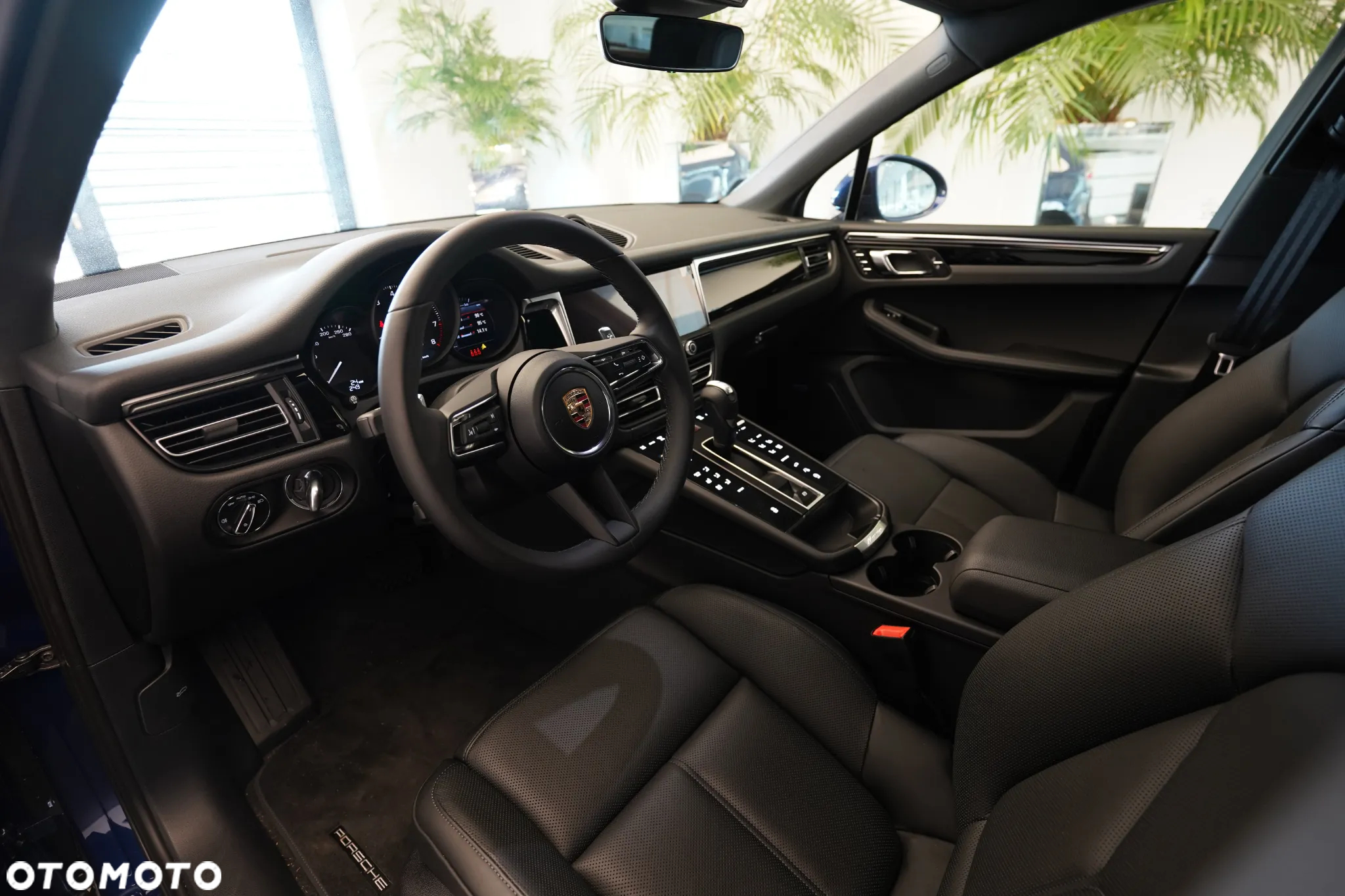 Porsche Macan Standard - 8