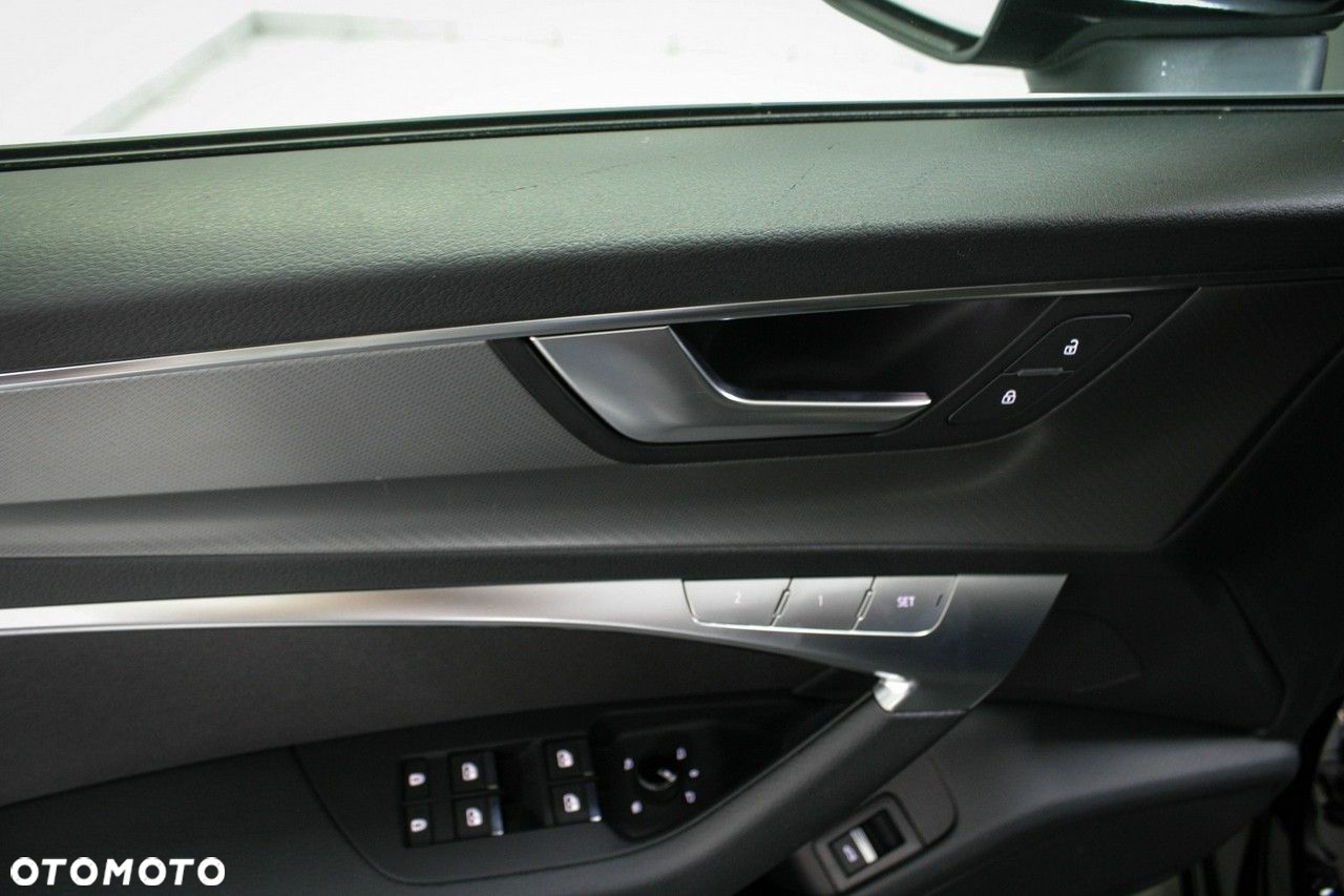 Audi A6 - 24
