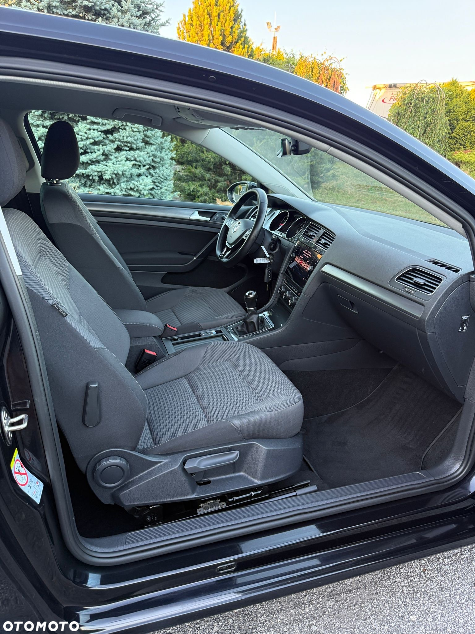 Volkswagen Golf VII 1.4 TSI BMT Comfortline - 14
