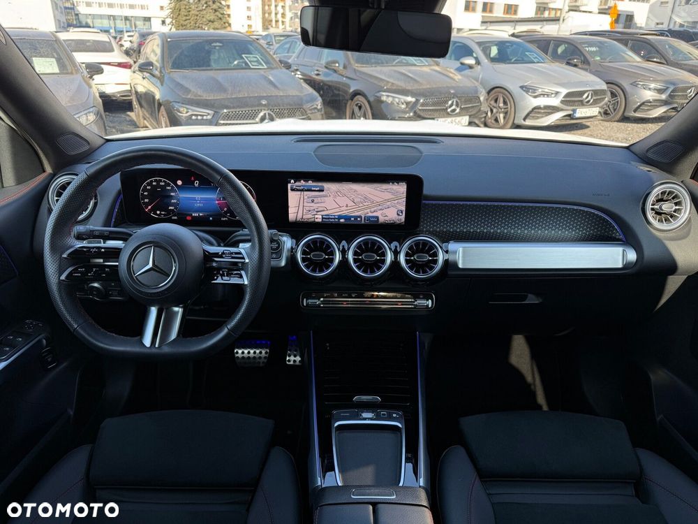 Mercedes-Benz GLB 200 d AMG Line 8G-DCT - 22
