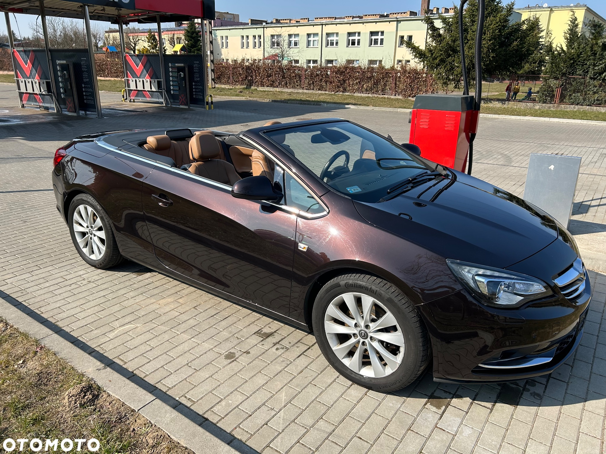 Opel Cascada 1.6 T Cosmo S&S - 10