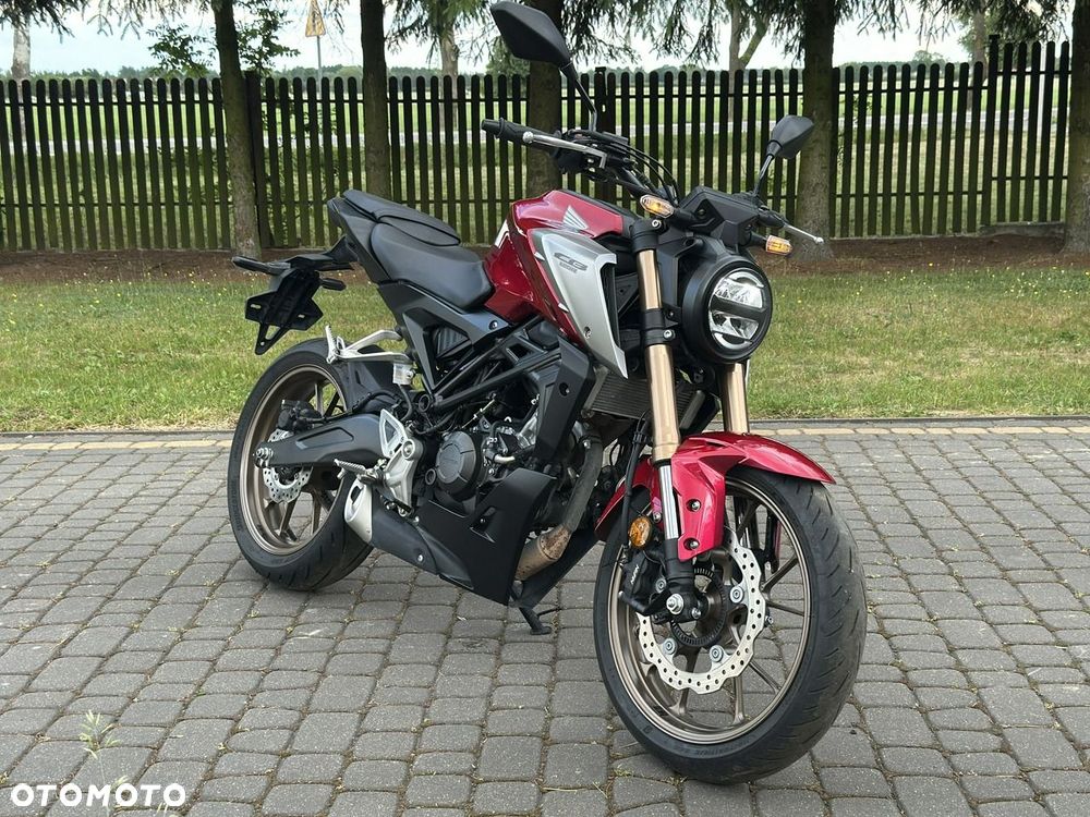 Honda CB - 16