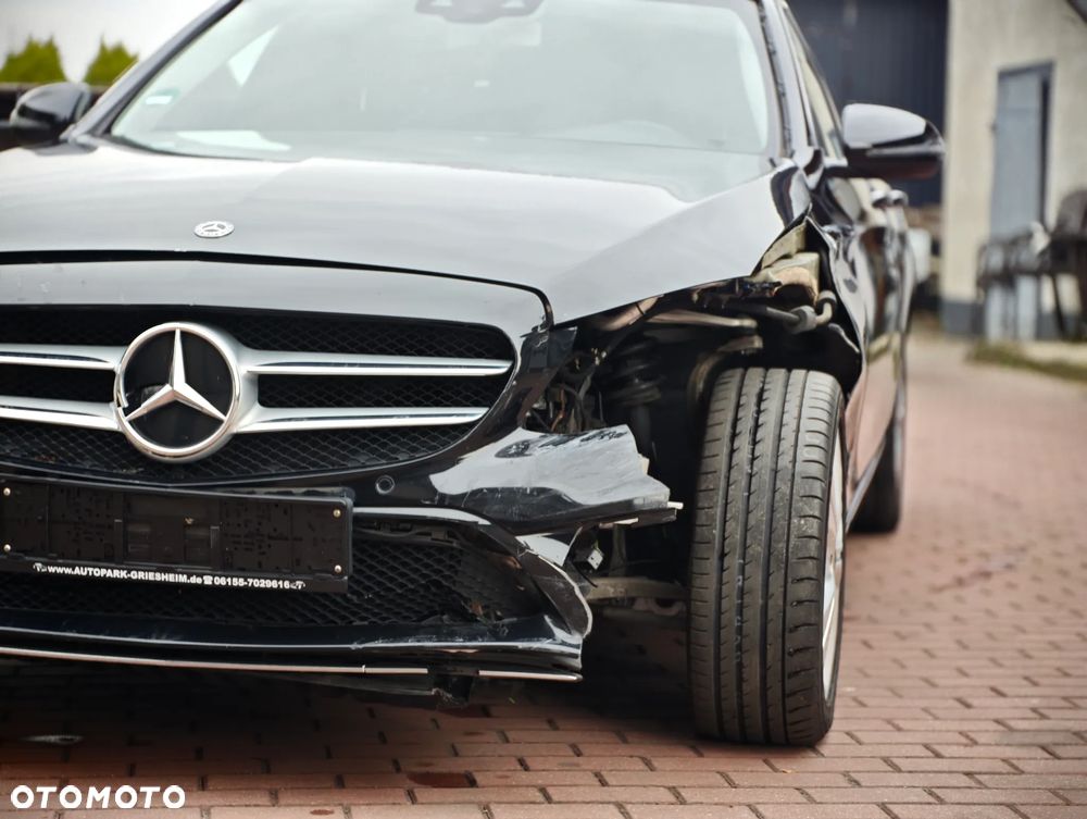 Mercedes-Benz Klasa C 220 d 9G-TRONIC Avantgarde - 28