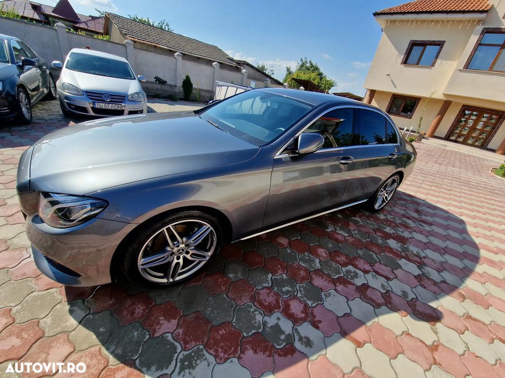 Mercedes-Benz E 220 d 4MATIC Aut. - 6