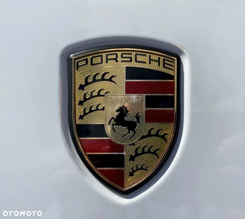 Porsche Cayenne Diesel Platinum Edition - 18