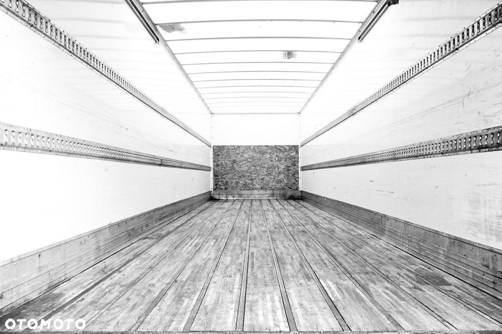 Mercedes-Benz ANTOS 1827 EURO 6, 21palet winda 4867tys.km udokumentowane - 6