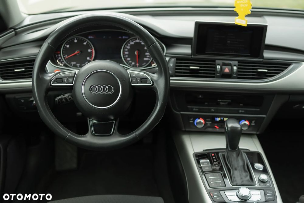 Audi A6 Avant 2.0 TDI Ultra S tronic - 11