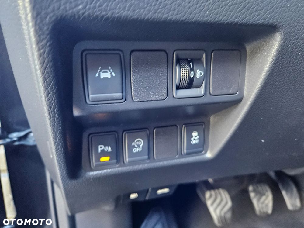 Nissan Qashqai - 17