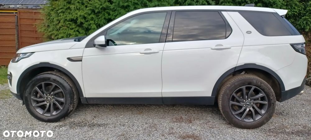 Land Rover Discovery Sport - 8