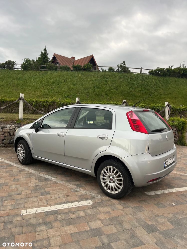 Fiat Grande Punto 1.4 8V Dynamic - 4