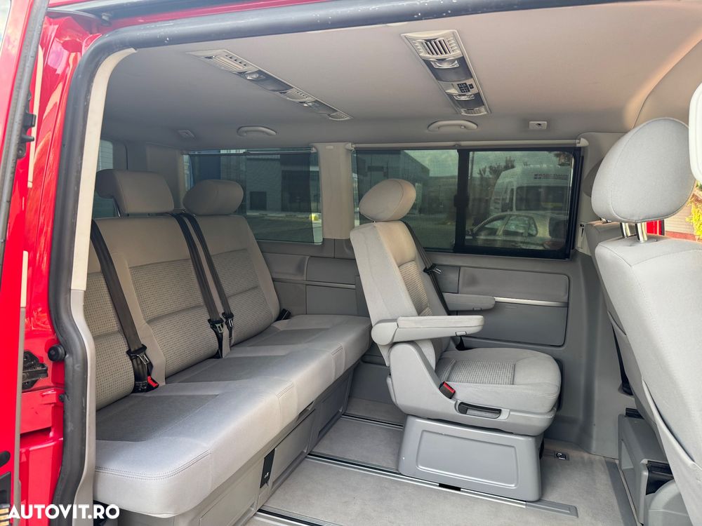 Volkswagen Caravelle - 13