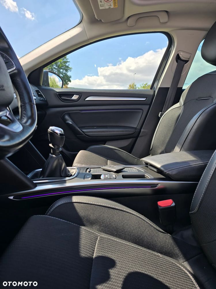 Renault Megane BLUE dCi 115 INTENS - 24