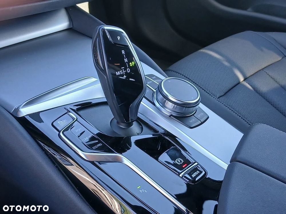 BMW Seria 5 - 24