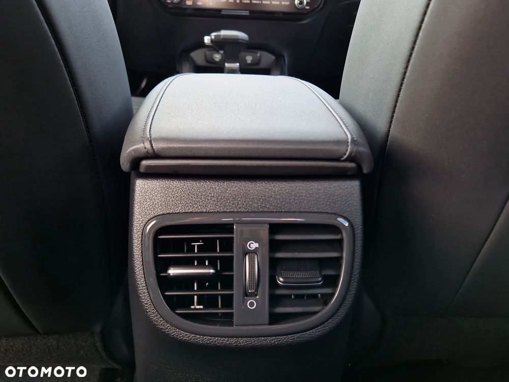 Kia XCeed 1.6 T-GDI M DCT - 23