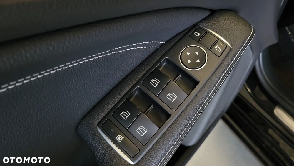Mercedes-Benz CLA 250 4Matic 8G-DCT Edition AMG Line - 31
