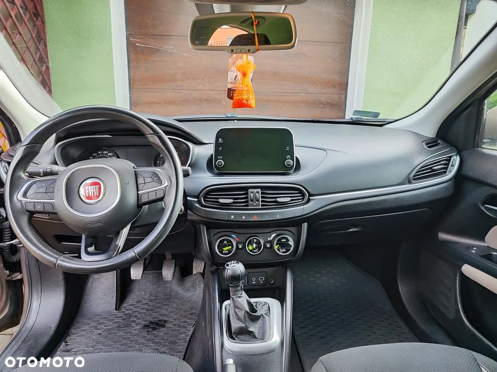 Fiat Tipo 1.6 MultiJet 16v Lounge - 7