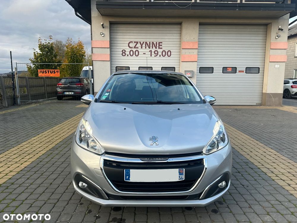 Peugeot 208 - 2