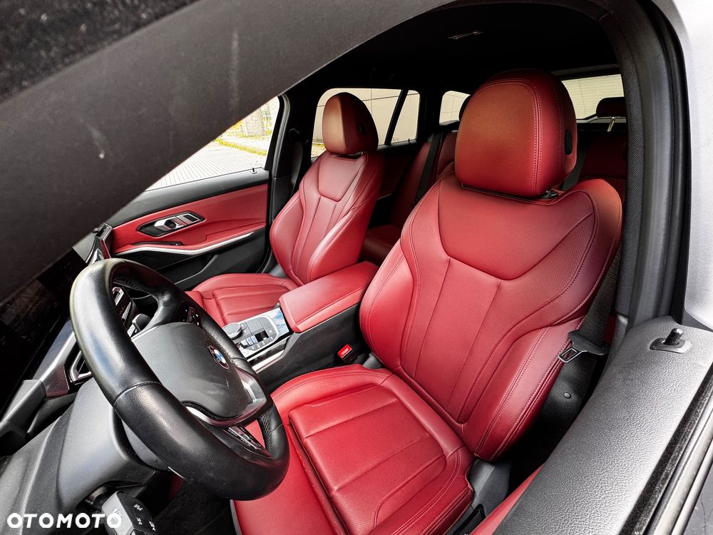 BMW Seria 3 318i Luxury Line sport - 12