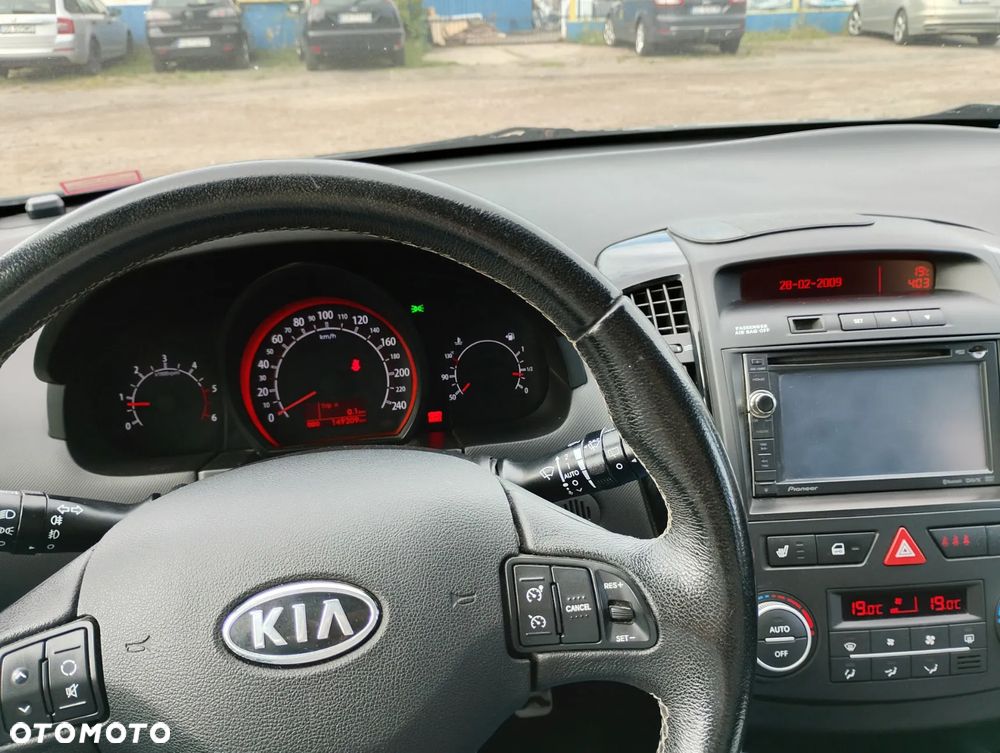 Kia Ceed 1.6 CRDi XL - 6