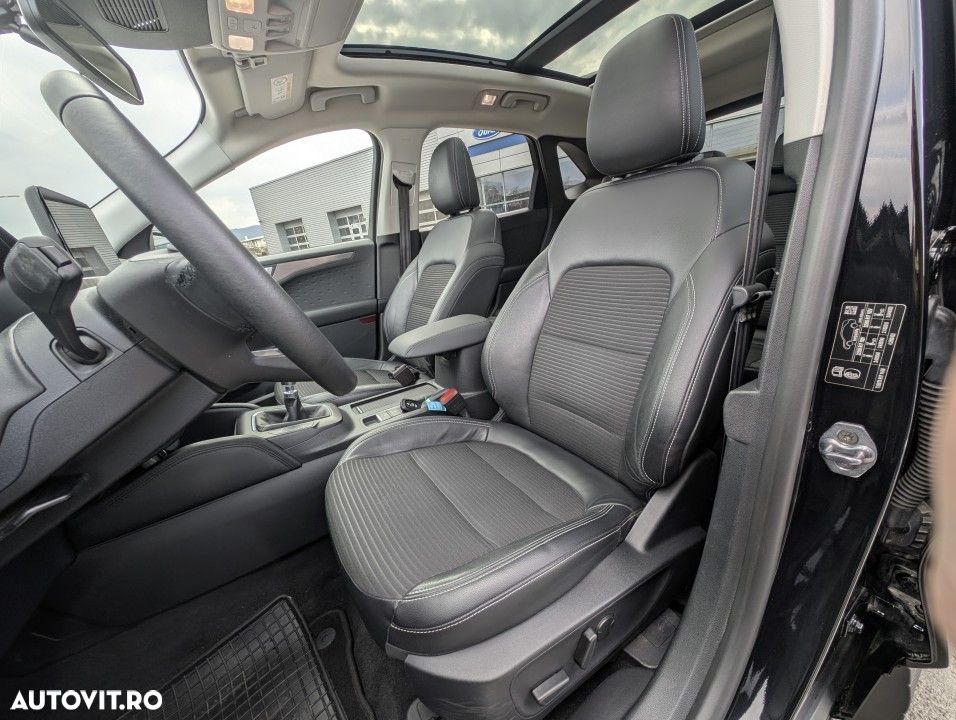 Ford Kuga - 13