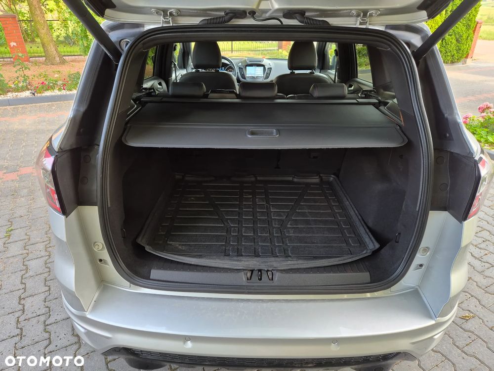Ford Kuga 2.0 TDCi 4x4 ST-Line - 30