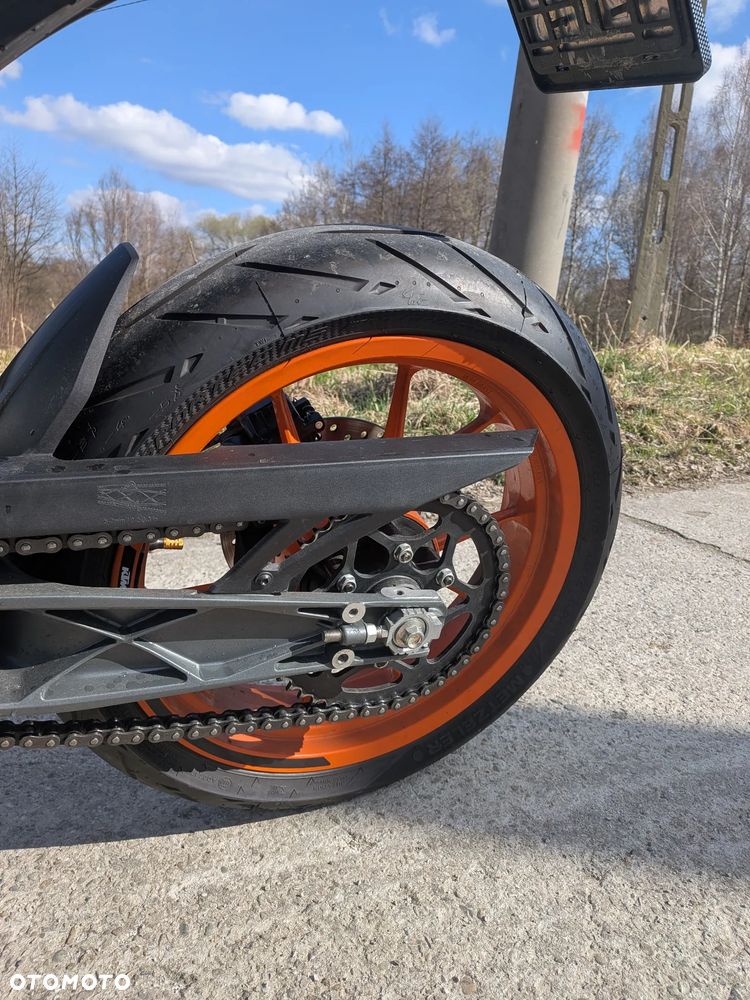 KTM Duke - 13