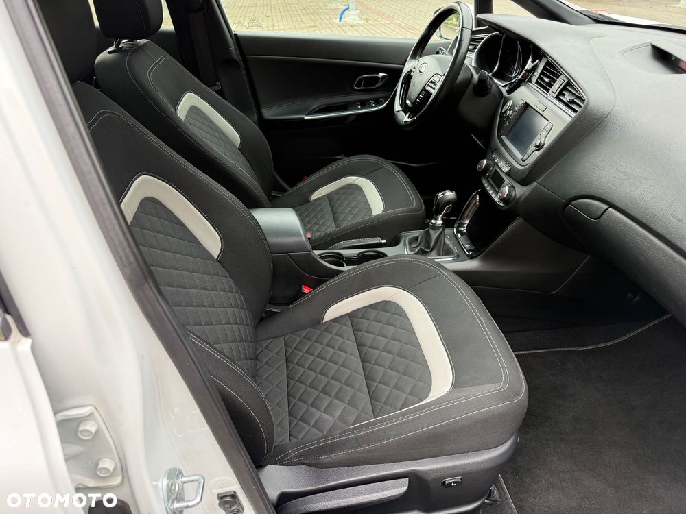 Kia Ceed 1.6 CRDi 136 ISG GT Line - 18