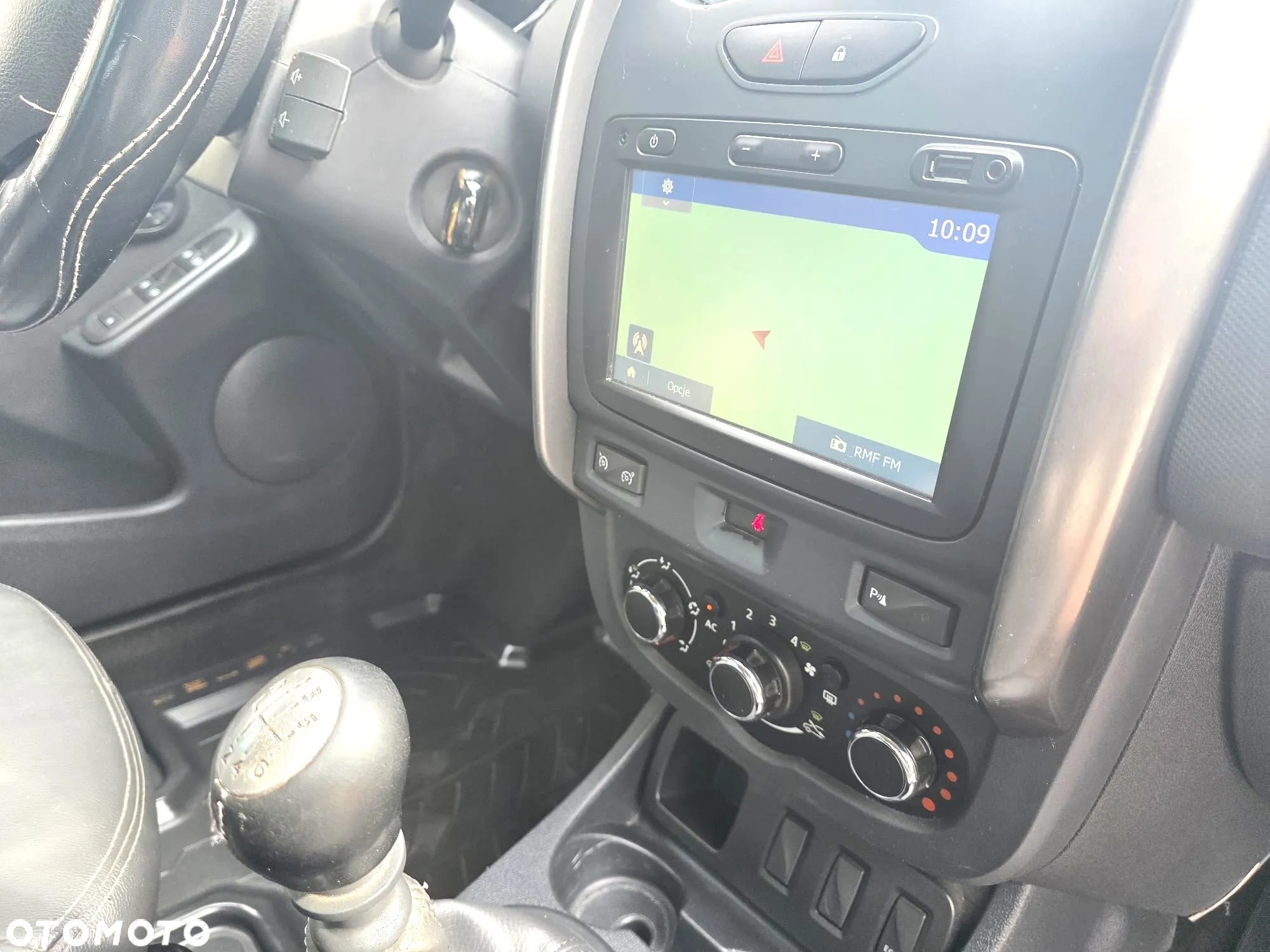Dacia Duster 1.2 TCe Laureate - 14