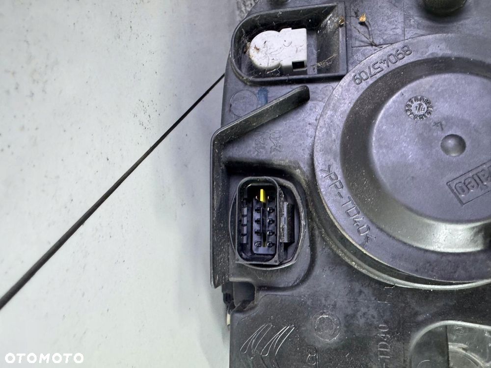 lampa prawy przód berlingo iii 2018- 9816823280 - 10