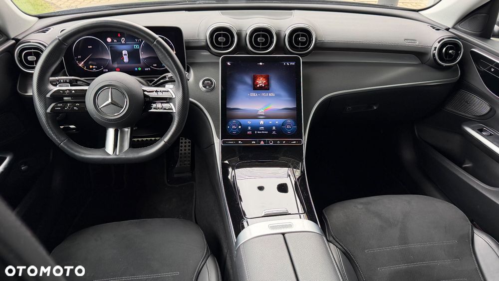 Mercedes-Benz Klasa C 200 9G-TRONIC - 34