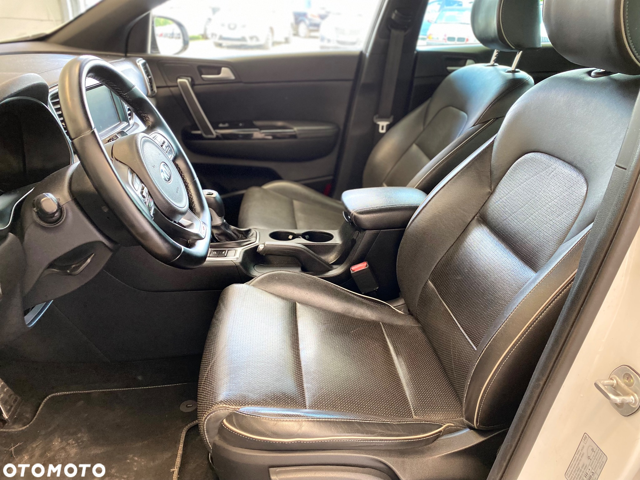 Kia Sportage 2.0 CRDI Business Line 4WD - 9