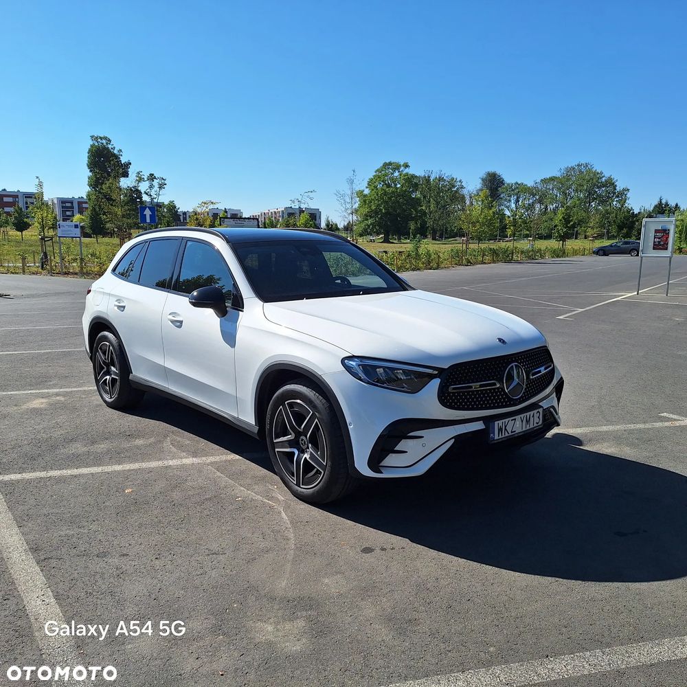 Mercedes-Benz GLC - 12