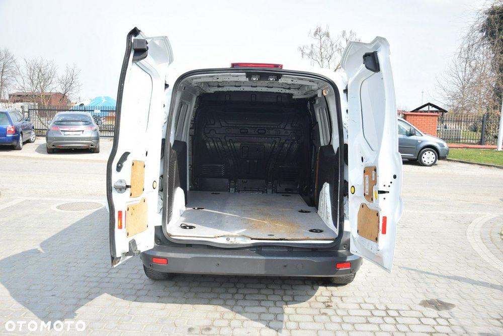 Ford Transit Connect - 13