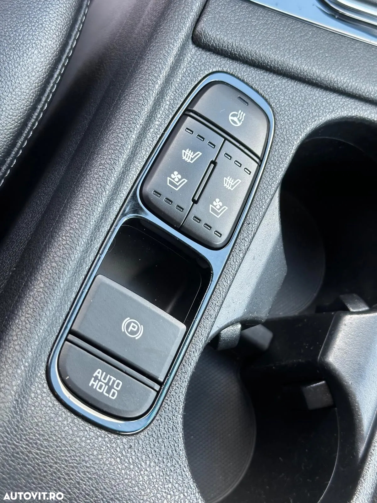 Kia Niro 1.6 GDI 6DCT PHEV Premium - 27