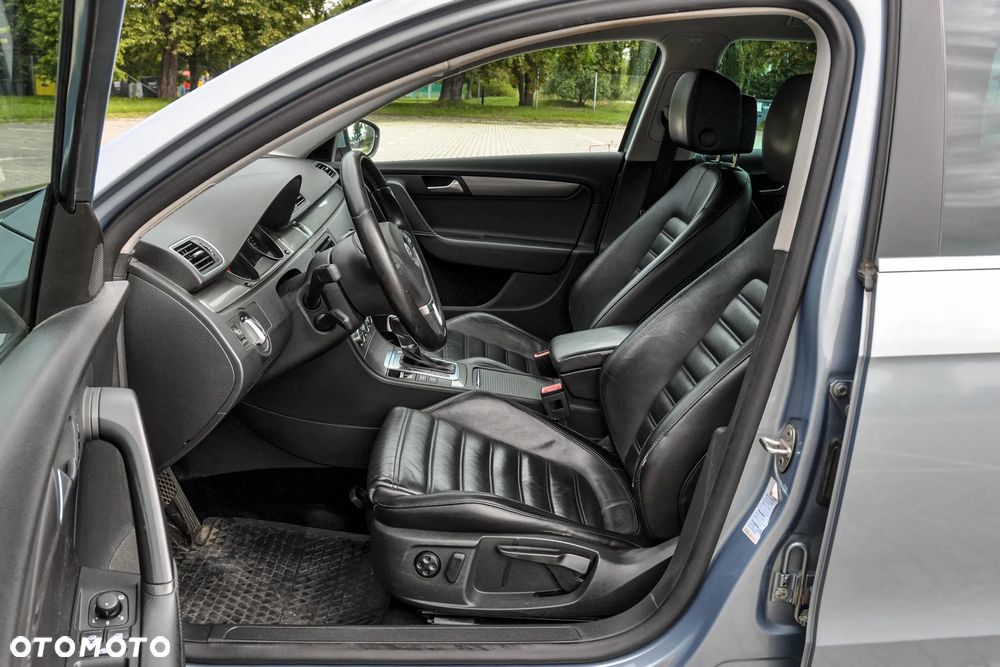 Volkswagen Passat Variant 2.0 TDI DSG BlueMotion Technology Comfortline - 7