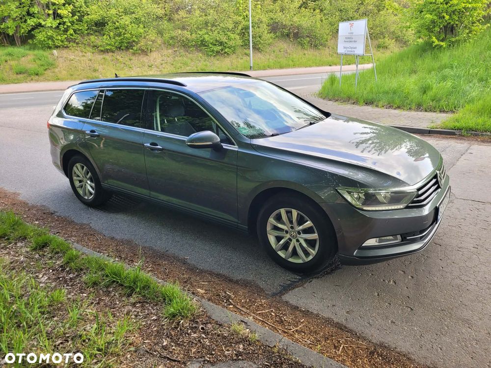 Volkswagen Passat 2.0 TDI SCR Highline DSG - 4