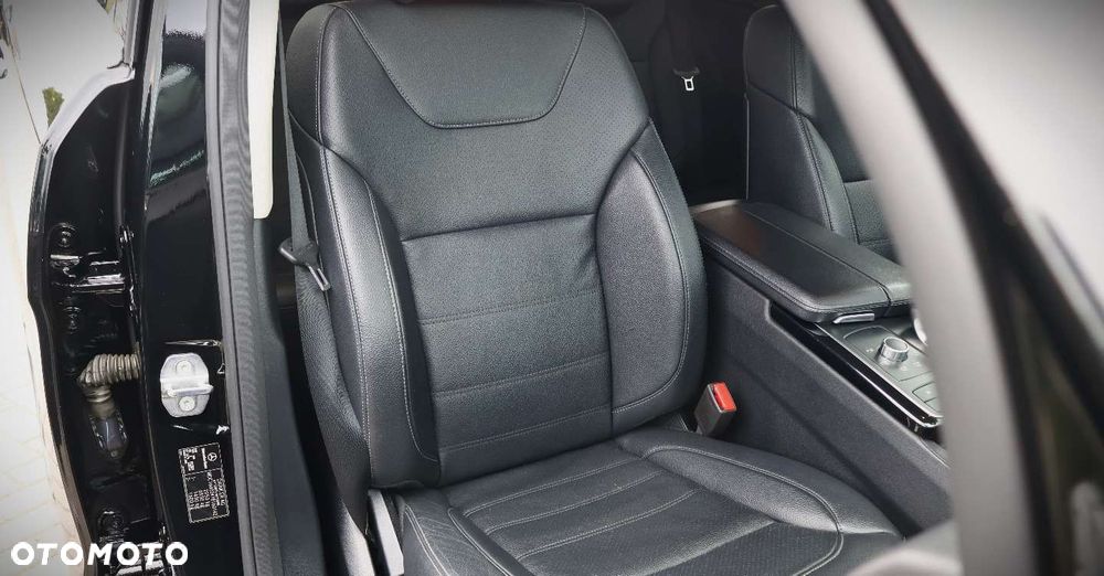 Mercedes-Benz GLE - 19