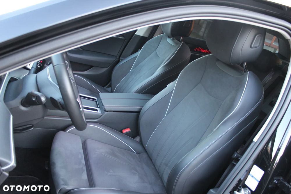 Volkswagen Passat 2.0 TDI EVO Elegance DSG - 13