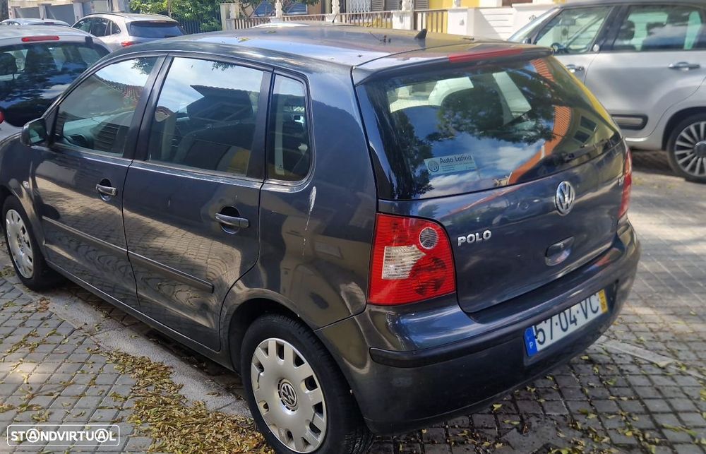 VW Polo 1.2 Confortline TA - 2