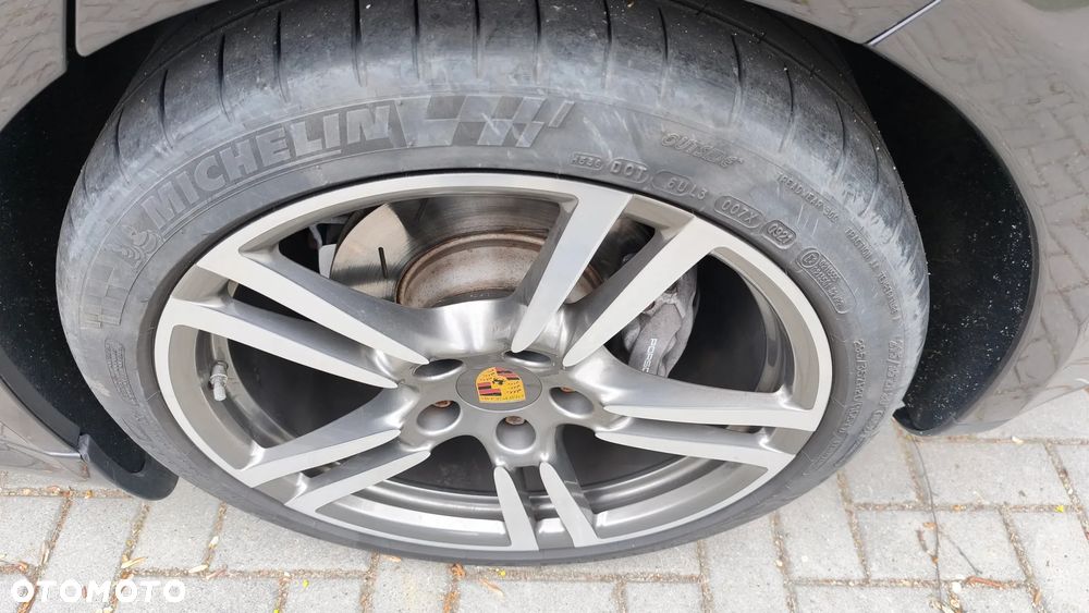 Porsche Panamera PDK Edition - 24