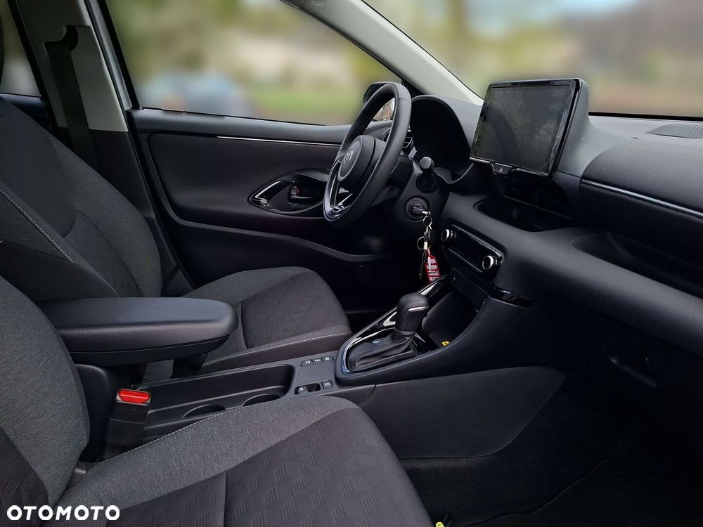Toyota Yaris - 9