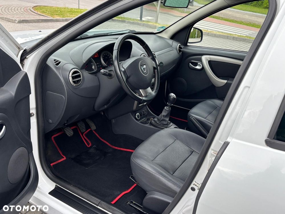 Dacia Duster 1.6 16V 4x4 Prestige - 7