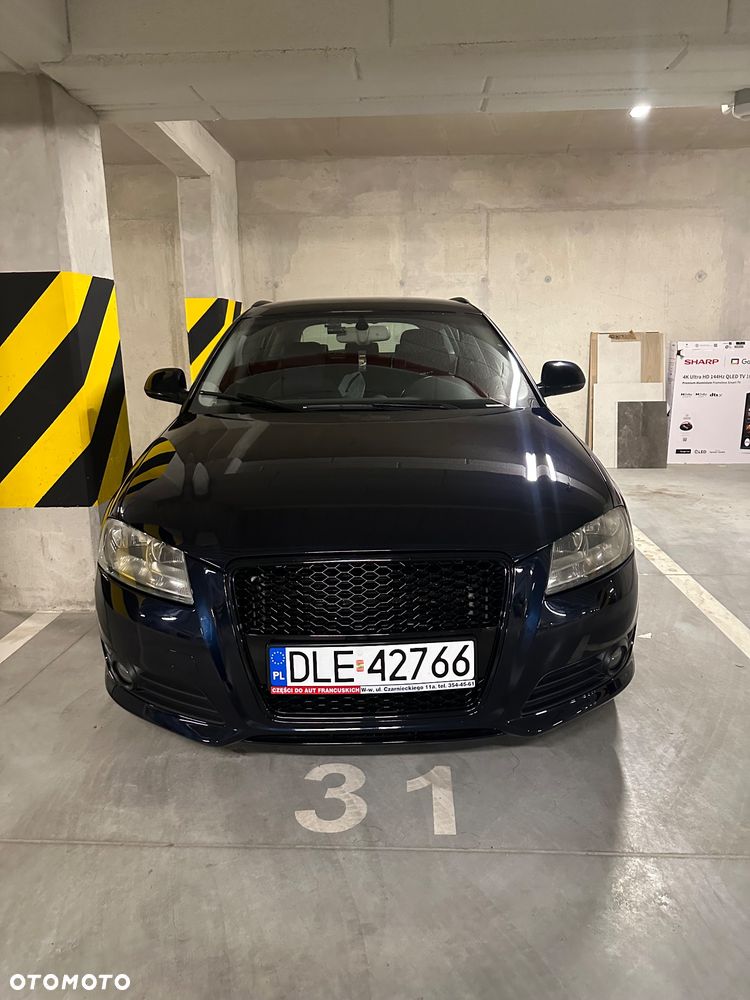 Audi A3 Sportback - 1