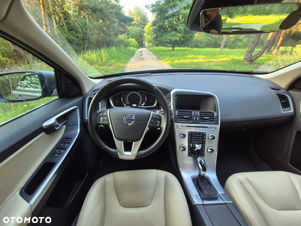 Volvo XC 60 D4 Drive-E Summum - 29