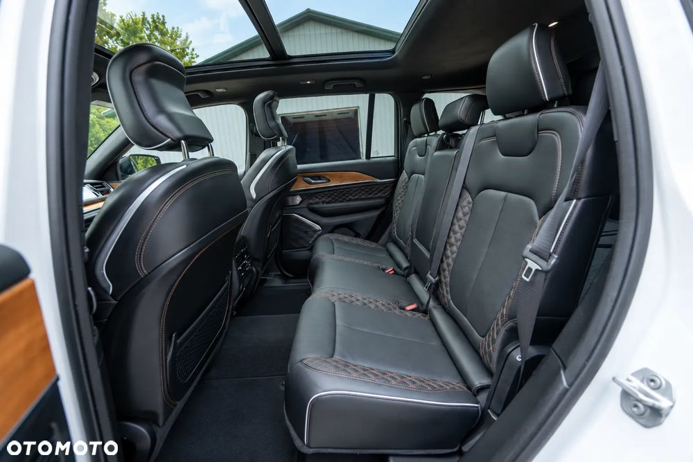 Jeep Grand Cherokee 3.6 V6 Summit - 22