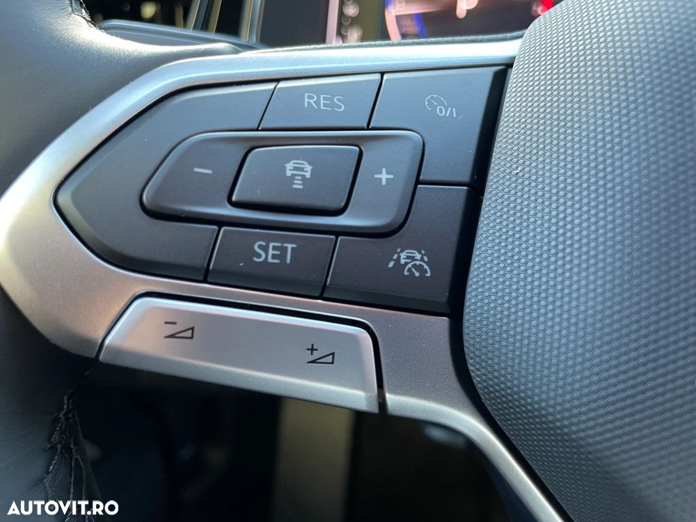 Volkswagen T-Roc 1.5 TSI DSG Style - 20