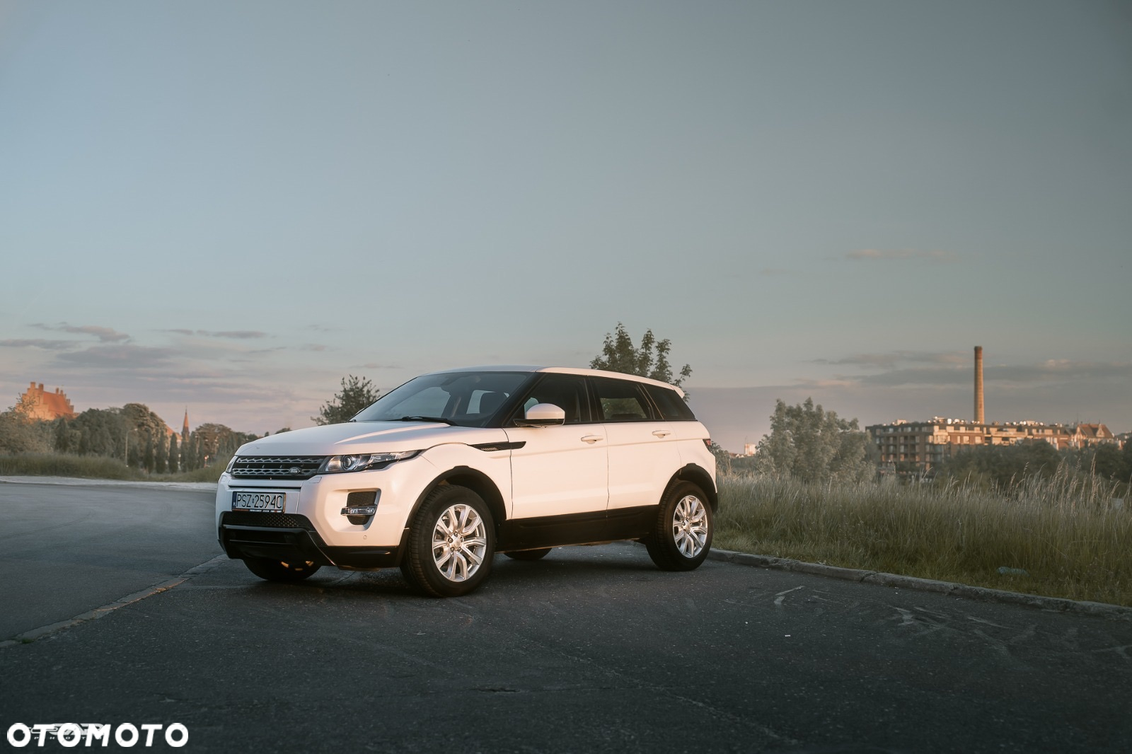 Land Rover Range Rover Evoque 2.2TD4 Pure - 2