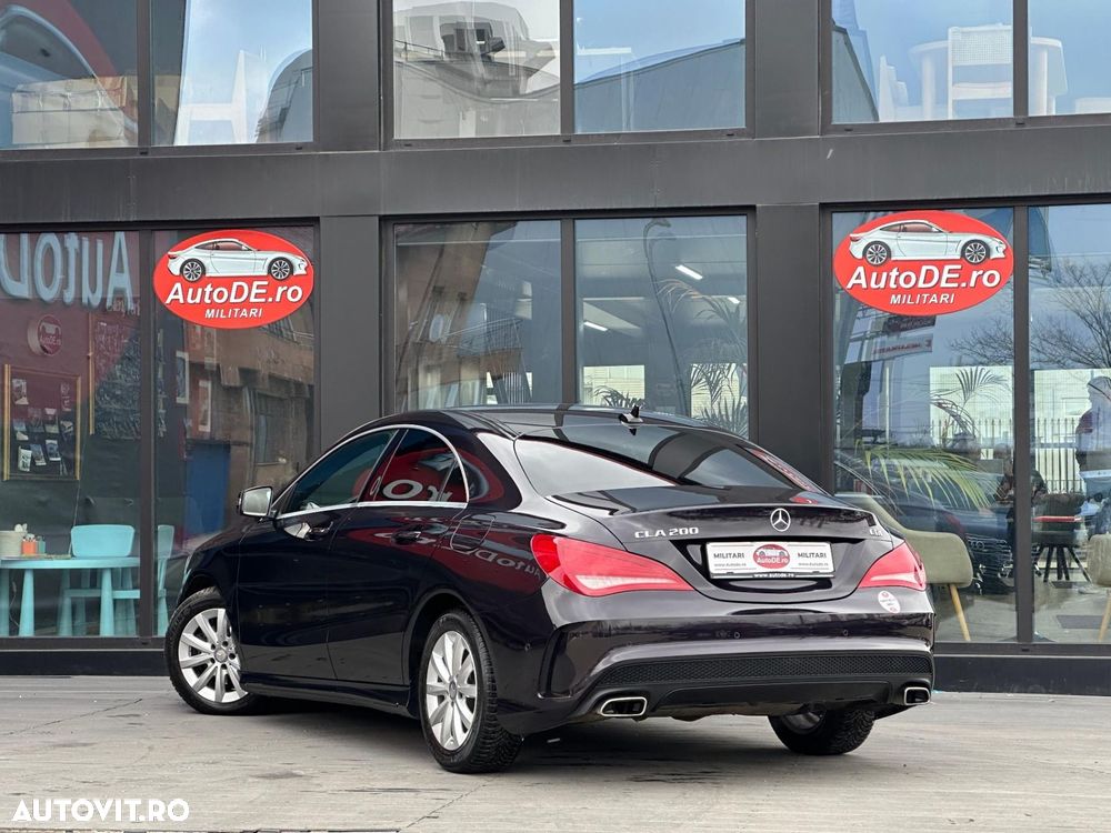 Mercedes-Benz CLA - 4